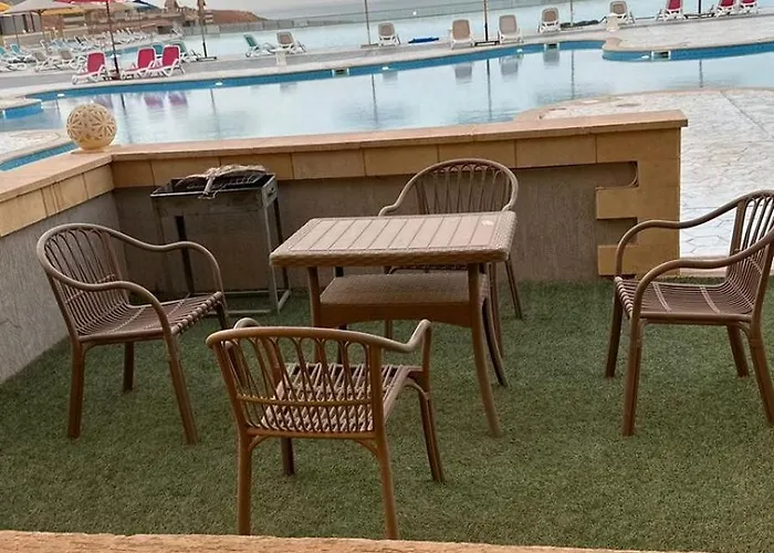 מלון דירות Porto Sokhna Island 2 Families Only *